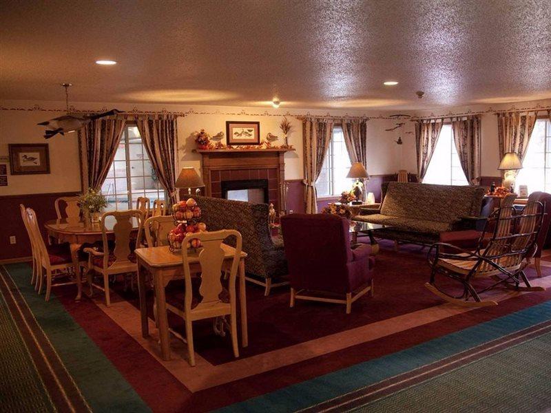 Отель Baymont By Wyndham Mequon Milwaukee Area Экстерьер фото