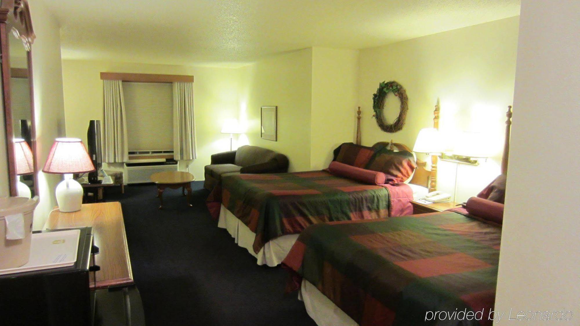 Отель Baymont By Wyndham Mequon Milwaukee Area Номер фото