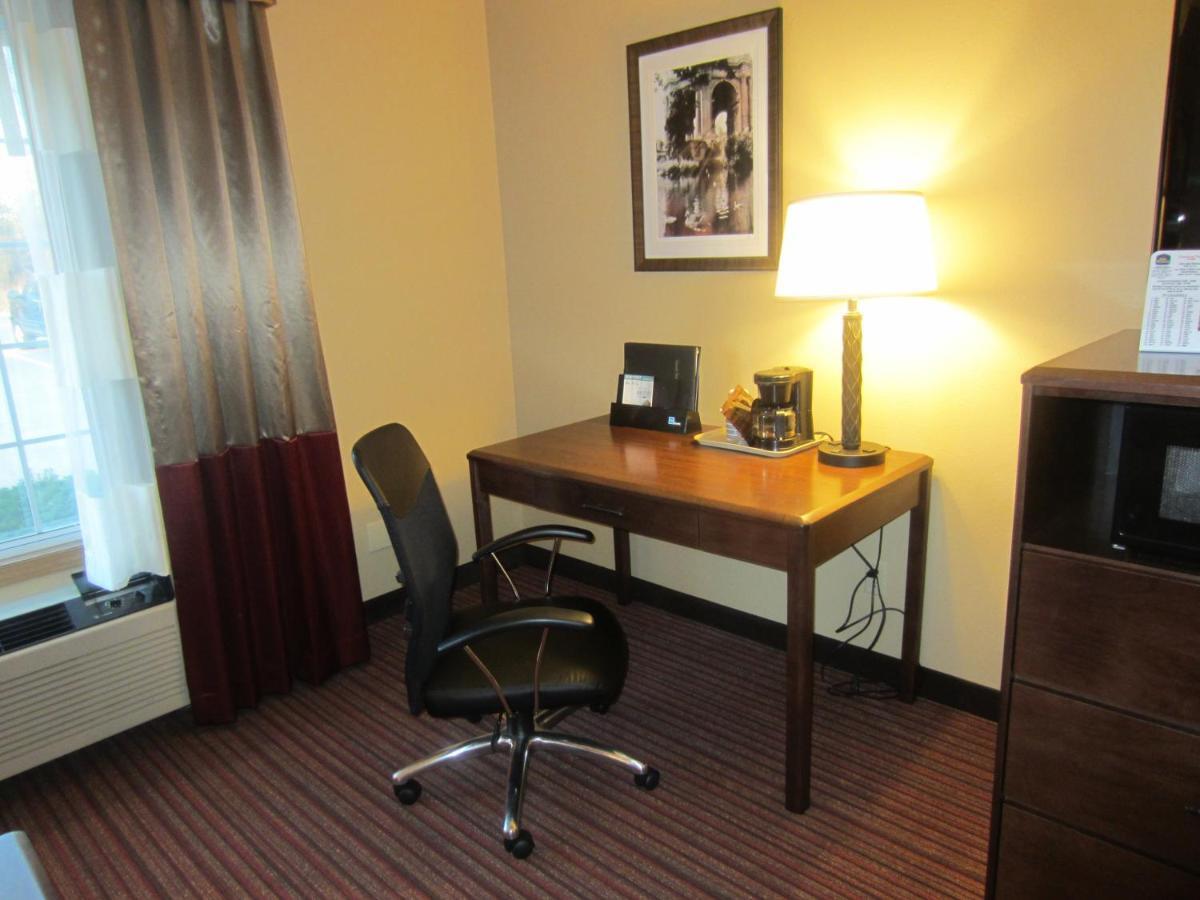 Отель Baymont By Wyndham Mequon Milwaukee Area Номер фото